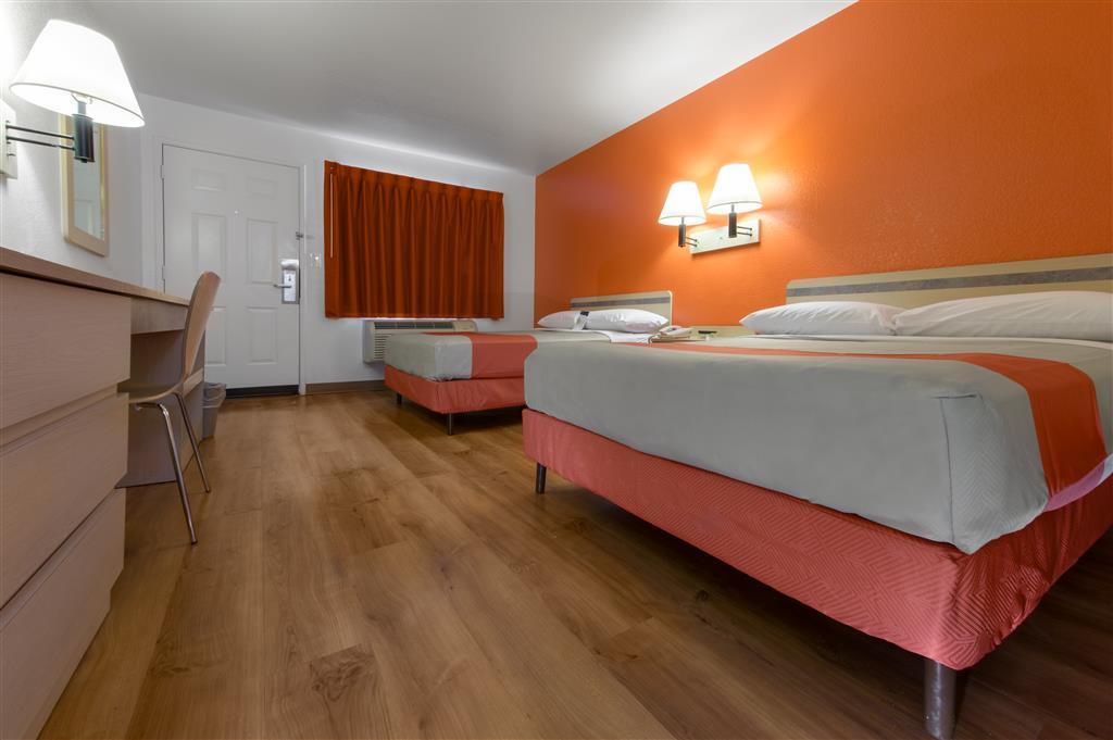 Motel 6 Omaha - Central La Vista Номер фото